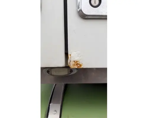 Volvo VNL Door Assembly, Front