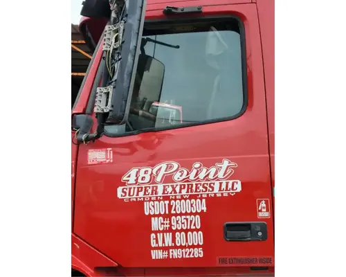 Volvo VNL Door Assembly, Front