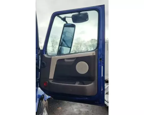 Volvo VNL Door Assembly, Front