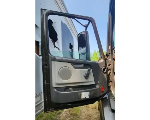 Volvo VNL Door Assembly, Front