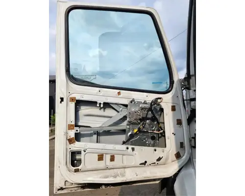 Volvo VNL Door Assembly, Front