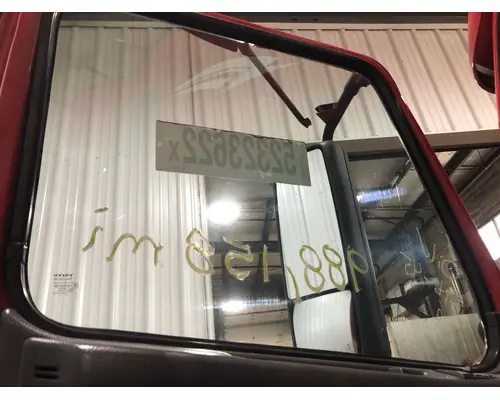 Volvo VNL Door Glass, Front