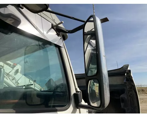 Volvo VNL Door Mirror