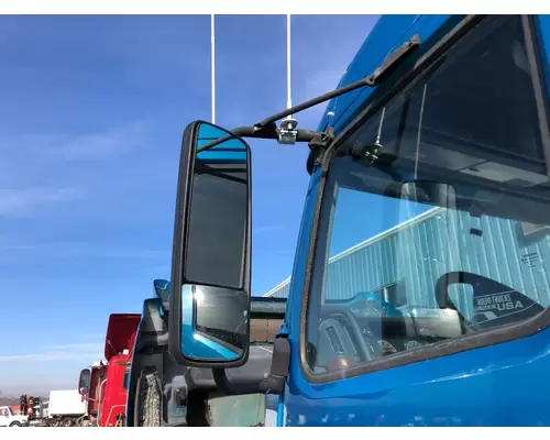 Volvo VNL Door Mirror