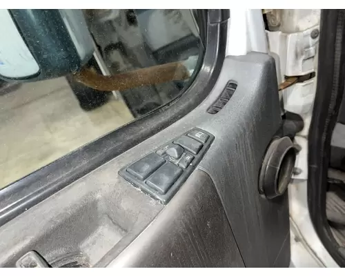 Volvo VNL Door Mirror