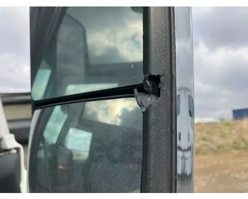 Volvo VNL Door Mirror