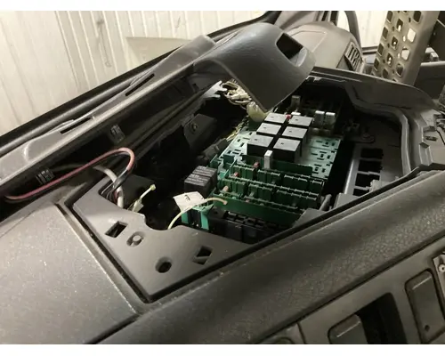 Volvo VNL Electrical Misc. Parts