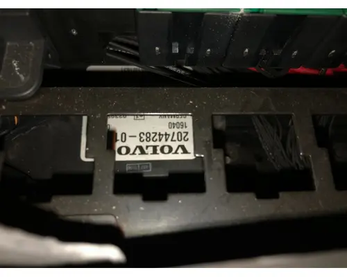 Volvo VNL Electrical Misc. Parts
