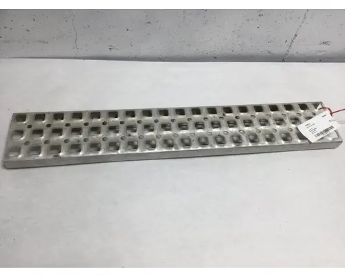 Volvo VNL Engine Brackets, Misc.