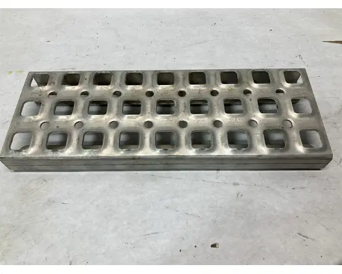 Volvo VNL Engine Brackets, Misc.