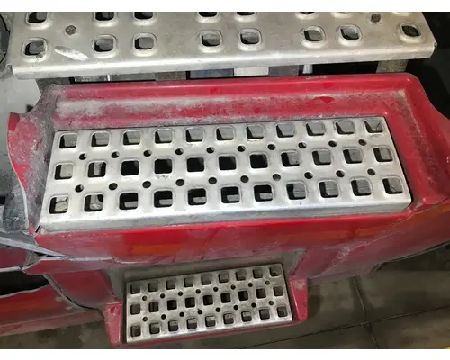 Volvo VNL Engine Brackets, Misc.