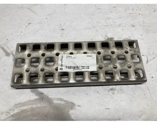 Volvo VNL Engine Brackets, Misc.