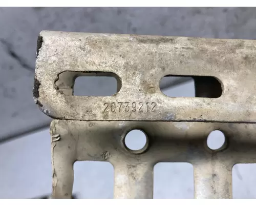Volvo VNL Engine Brackets, Misc.