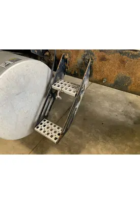 Volvo VNL Engine Brackets, Misc.