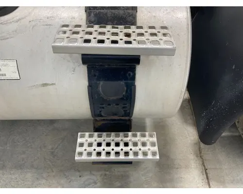 Volvo VNL Engine Brackets, Misc.