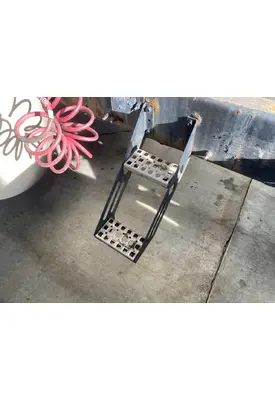 Volvo VNL Engine Brackets, Misc.