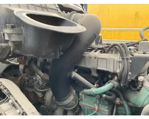Volvo VNL Engine Misc. Parts