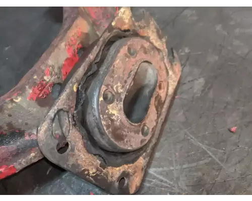 Volvo VNL Engine Mounts