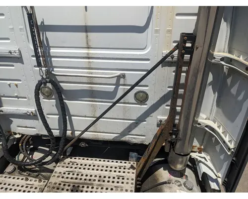 Volvo VNL Exhaust Assembly