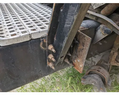 Volvo VNL Exhaust Assembly