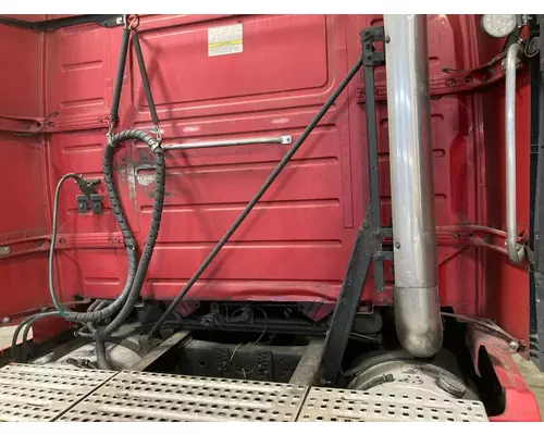 Volvo VNL Exhaust Assembly