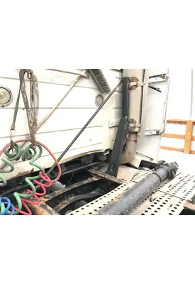 Volvo VNL Exhaust Assembly