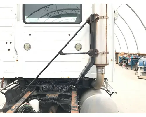 Volvo VNL Exhaust Assembly