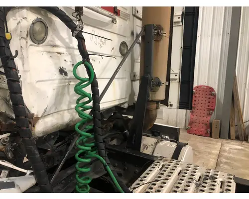 Volvo VNL Exhaust Assembly