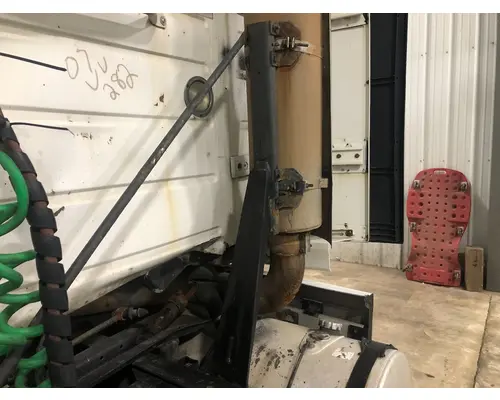 Volvo VNL Exhaust Assembly