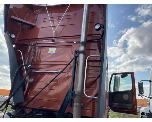 Volvo VNL Exhaust Assembly