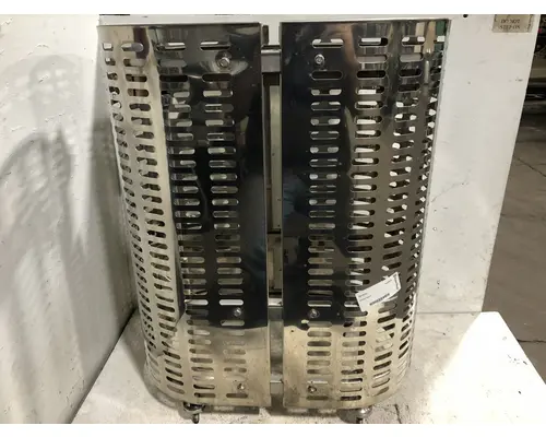 Volvo VNL Exhaust Guard