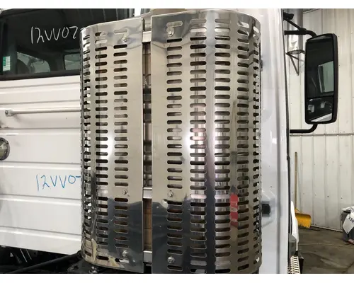 Volvo VNL Exhaust Guard