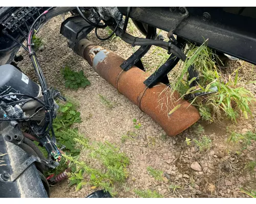 Volvo VNL Exhaust Pipe
