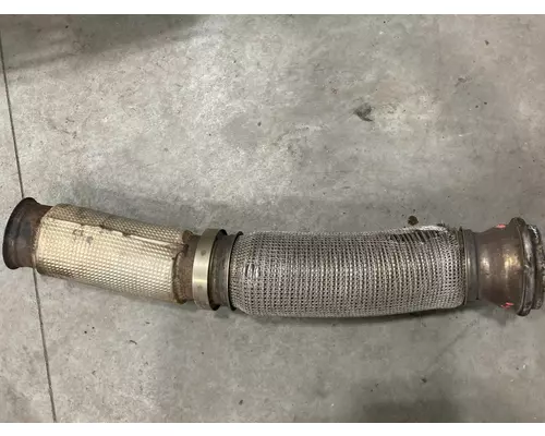 Volvo VNL Exhaust Pipe