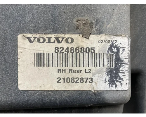 Volvo VNL Fairing (Side)
