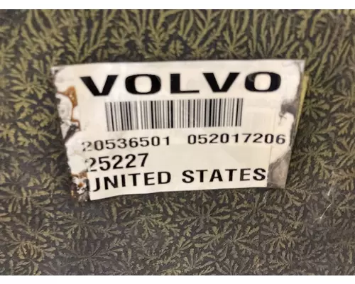 Volvo VNL Fairing (Side)