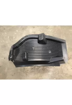 Volvo VNL Fender, Inner