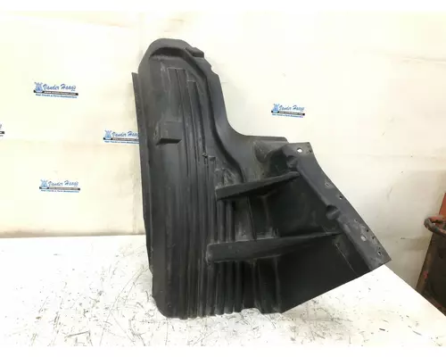 Volvo VNL Fender, Inner