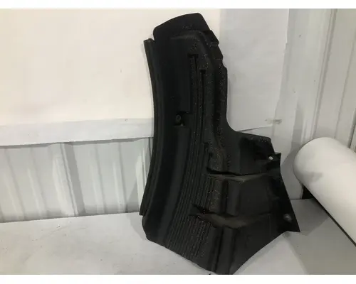 Volvo VNL Fender