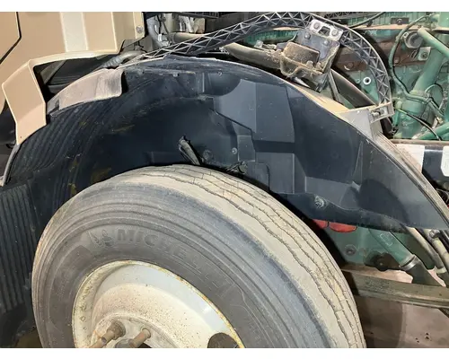 Volvo VNL Fender