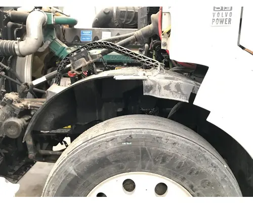 Volvo VNL Fender