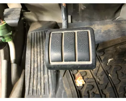 Volvo VNL Foot Control , Pedal