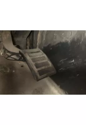 Volvo VNL Foot Control Pedal (all floor pedals)