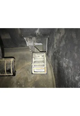 Volvo VNL Foot Control Pedal (all floor pedals)