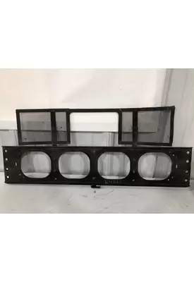 Volvo VNL ~Frame (unused)