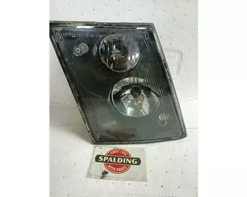 Volvo VNL Front Lamp (Turn Signal)