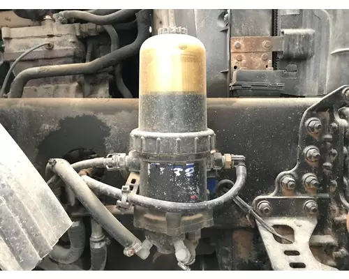 Volvo VNL Fuel Heater