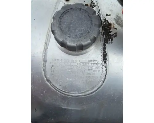 Volvo VNL Fuel Tank