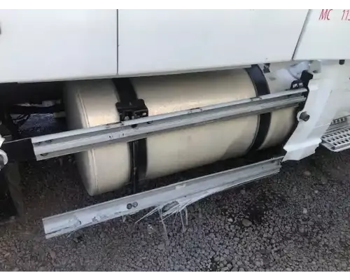 Volvo VNL Fuel Tank