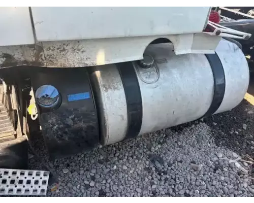 Volvo VNL Fuel Tank